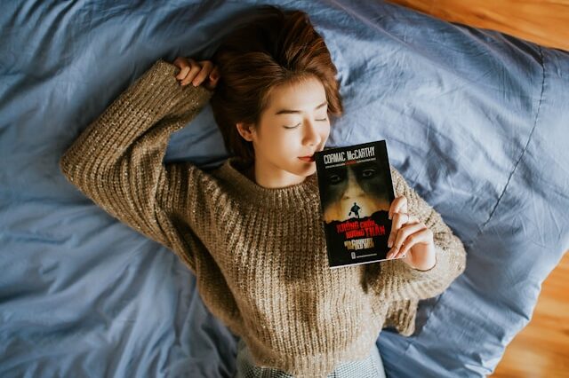 The Simple Bedtime Routine That Improved My Sleep At 68 simple bedtime routine