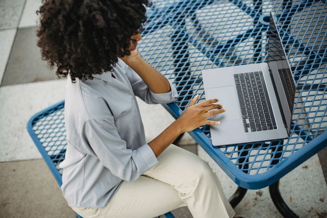 How To Hire a Freelancer on Fiverr for the First Time: Step-by-Step Guide how to hire a freelancer